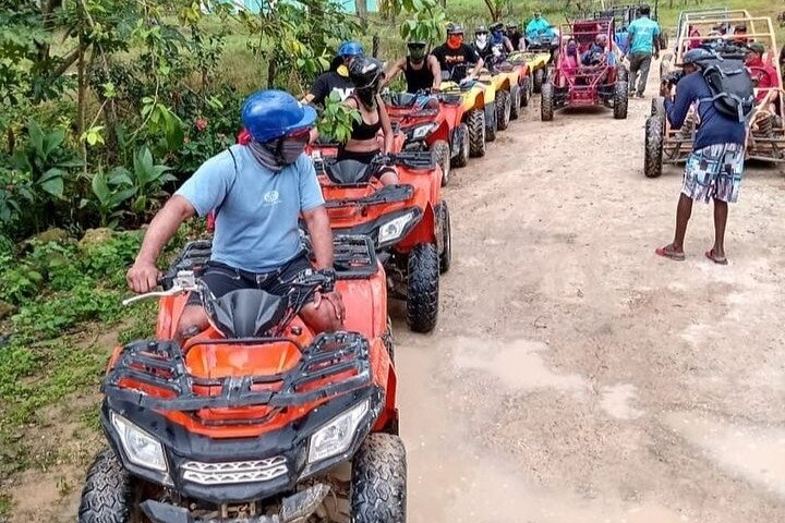 Live the Extreme adventure of the 4 wheels in Barros by Punta Cana